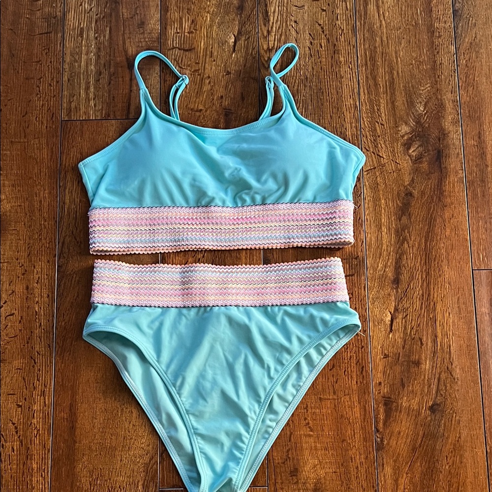 Women Swim Set in Aqua and Pink